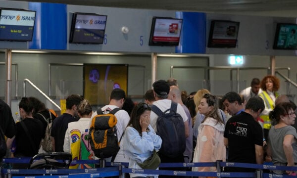 Αεροπορικά ταξίδια: Αλλαγές στα δικαιώματα των επιβατών για αποζημιώσεις, καθυστερήσεις, ακυρώσεις και χειραποσκευές