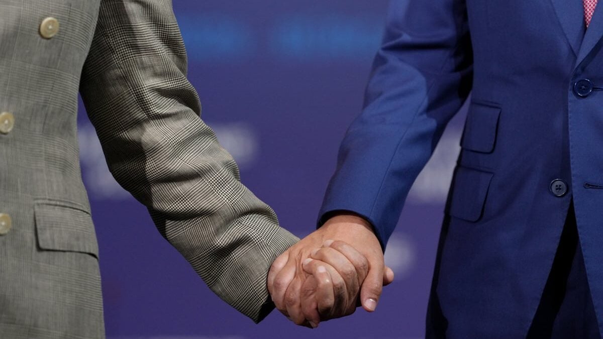 ΗΠΑ και Ιράν συνεχίζουν τις διαπραγματεύσεις στην Ελβετία για τα Στενά του Ορμούζ και την πυρηνική συμφωνία 1 ΗΠΑ και Ιράν συνεχίζουν τις διαπραγματεύσεις στην Ελβετία για τα Στενά του Ορμούζ και την πυρηνική συμφωνία