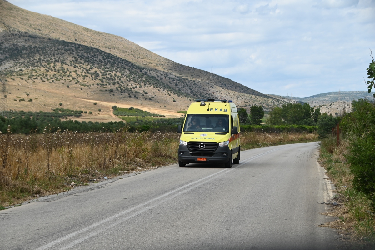 Σοκ στο Ρέθυμνο: Συνθλίφτηκε το χέρι 27χρονου σε μηχανή κιμά – Μεταφέρθηκε άμεσα στο ΚΑΤ