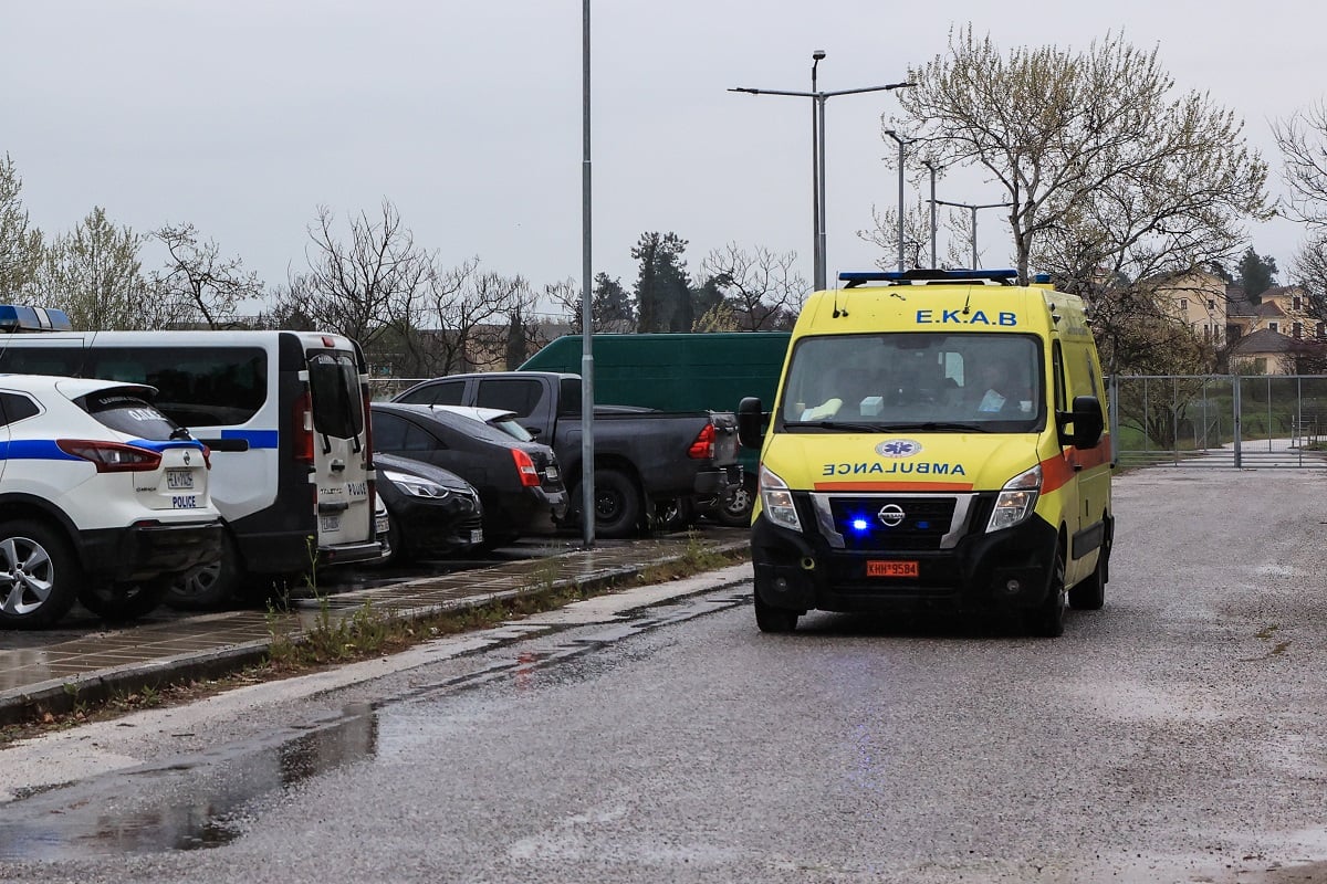 Αγία Παρασκευή: Οδηγός παρέσυρε και σκότωσε πεζή