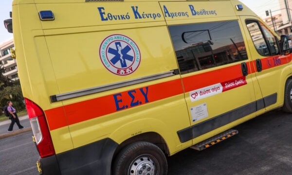Εργατικό δυστύχημα στη Σίνδο: Νεκρή 56χρονη που εργαζόταν σε βιομηχανικά πλυντήρια – Εγκλωβίστηκε σε ένα από τα μηχανήματα