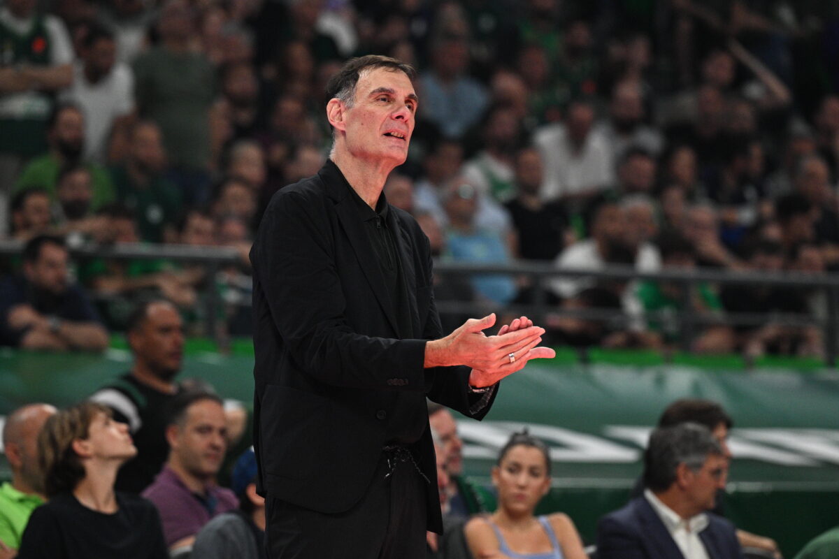 Παναθηναϊκός εναντίον Μπαρτζώκα: Μέχρι πότε θα ανέχονται αυτόν τον προπονητή να δρα ανεξέλεγκτα και να προσβάλλει παράγοντες