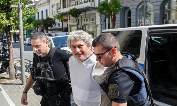 Τζέιμς Δαλαμάγκας: «Ορκίζομαι στη μάνα μου, εσύ θα πεθάνεις» φέρεται να είπε στον Τιμ Βουκελάτος λίγες μέρες πριν τη δολοφονία του το 1997