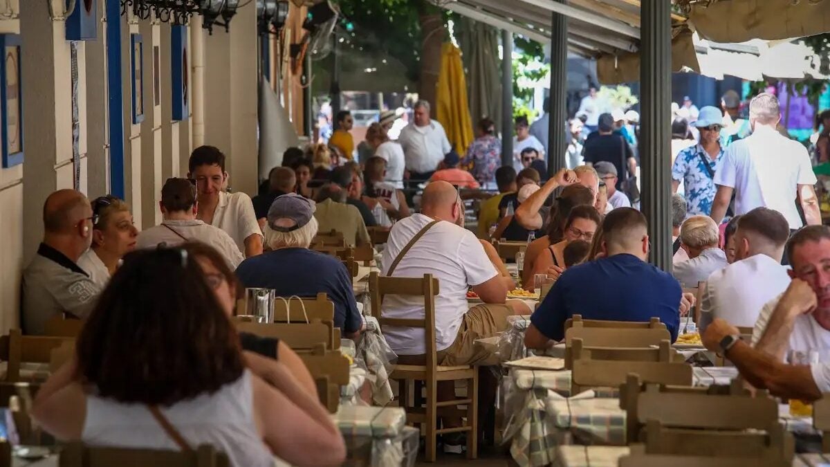Δημοτικά τέλη: Οι επιχειρήσεις στο «μικροσκόπιο» για τετραγωνικά, ΚΑΔ και τζίρο 1 Δημοτικά τέλη: Οι επιχειρήσεις στο «μικροσκόπιο» για τετραγωνικά, ΚΑΔ και τζίρο