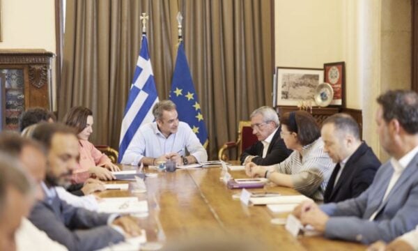 Μητσοτάκης από Ρόδο: Ανθεκτικός ο τουρισμός, στόχος η ενίσχυση της κρουαζιέρας και η αναβάθμιση των υποδομών
