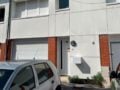 Γαλλία: Δίδυμα κοριτσάκια 15 μηνών βρέθηκαν νεκρά από αφυδάτωση – Συνελήφθησαν οι γονείς τους