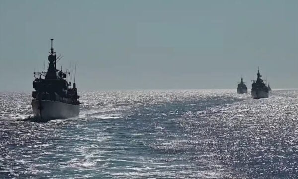 Πολεμικό Ναυτικό: Βολές πυραύλων στο Νότιο Ιόνιο – Το «μακρύ δόρυ» του Στόλου βύθισε τους στόχους και έστειλε μήνυμα αποτροπής