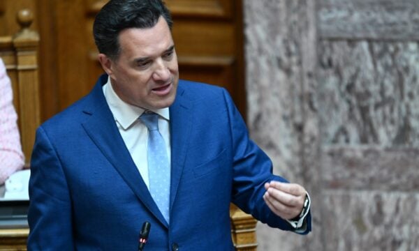 Γεωργιάδης: «Πάνω από 2.000 αιτήσεις για 1.131 θέσεις γιατρών – Μεγάλο στοίχημα οι νοσηλευτές» – Πότε έρχονται νέα ασθενοφόρα