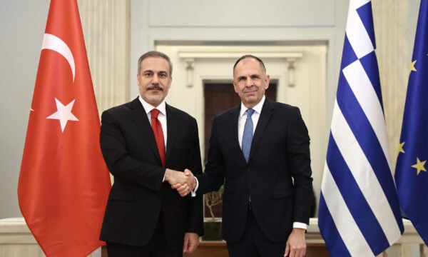 Γεραπετρίτης στη συνάντηση με Φιντάν: «Έχει δημιουργηθεί αναίτια ένταση»