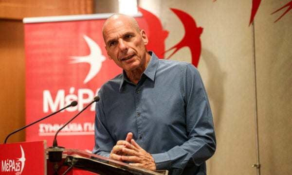 Βαρουφάκης: «Ελάτε στα ψηφοδέλτια, εκλεγείτε και αν θέλετε ανεξαρτητοποιηθείτε την επόμενη μέρα»