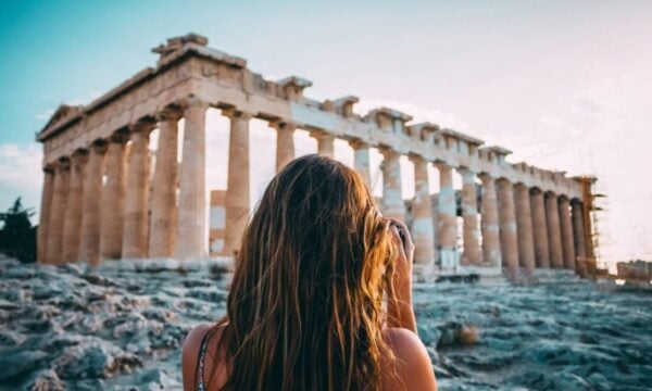 Solo τουρίστριες: Η Ελλάδα στις καλύτερες χώρες