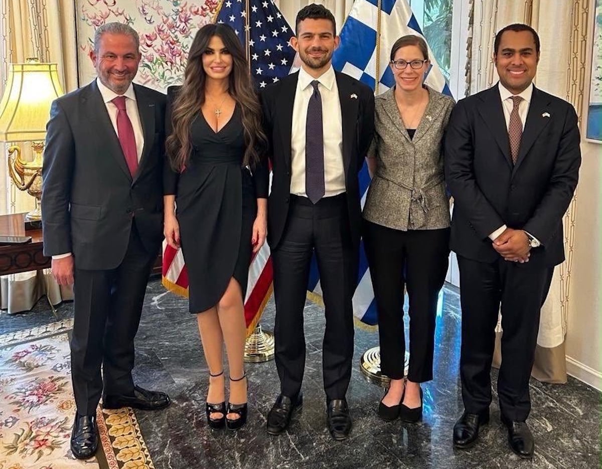 Εξάρχου σε επαφές με αντιπροσώπους της DFC – Η ανάρτηση της Γκιλφόιλ