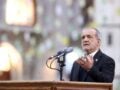 Ιράν: Φωτογραφίες δείχνουν τον πρόεδρο της χώρας να υπογράφει συμφωνία με τις ΗΠΑ