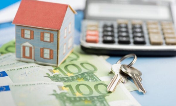 Servicers για δάνεια Κατσέλη: Ζήτημα με τη διάρκεια της περιόδου εκτοκισμού