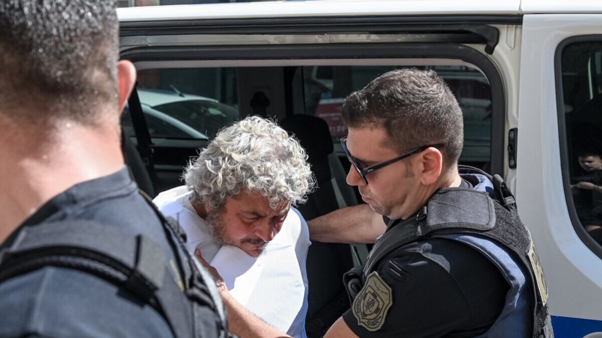 Τζέιμς Δαλαμάγκας: «Έφυγα από την Αυστραλία γιατί είχα αποκαλύψει κυκλώματα διαφθοράς και φοβόμουν για τη ζωή μου» 3 Τζέιμς Δαλαμάγκας: «Έφυγα από την Αυστραλία γιατί είχα αποκαλύψει κυκλώματα διαφθοράς και φοβόμουν για τη ζωή μου»