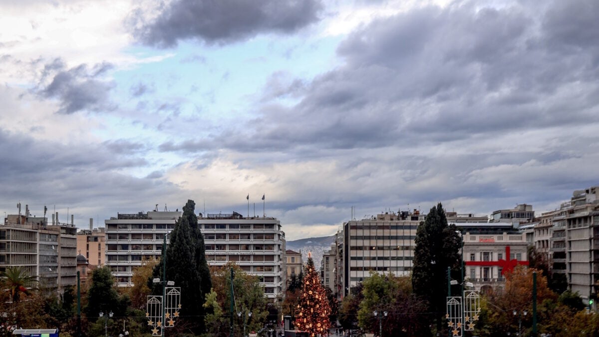 Καιρός αύριο: Βροχές σε Αττική και Θεσσαλονίκη – Μικρή πτώση της θερμοκρασίας 1 Καιρός αύριο: Βροχές σε Αττική και Θεσσαλονίκη – Μικρή πτώση της θερμοκρασίας