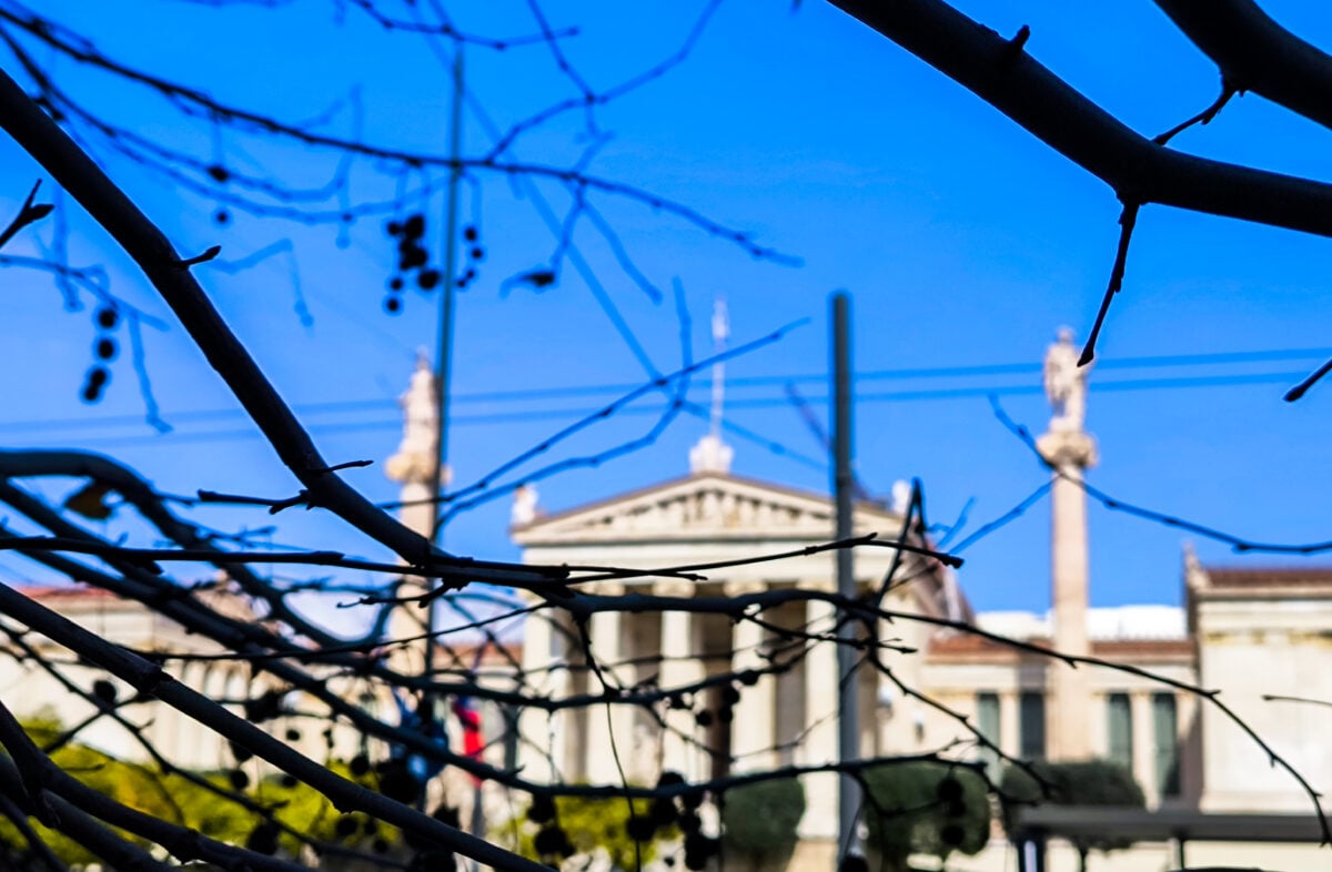 Καιρός αύριο: Αίθριος με θερμοκρασία κοντά στους 35 βαθμούς