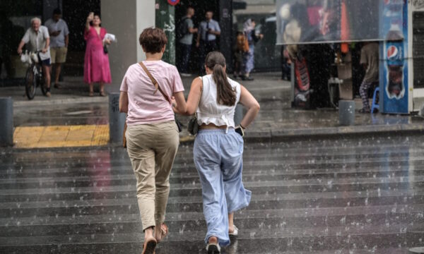 Καιρός αύριο: Καταιγίδες και χαλάζι σε Μακεδονία, Ήπειρο, Θεσσαλία, Σποράδες και Εύβοια – Θερμοκρασίες έως 32°C