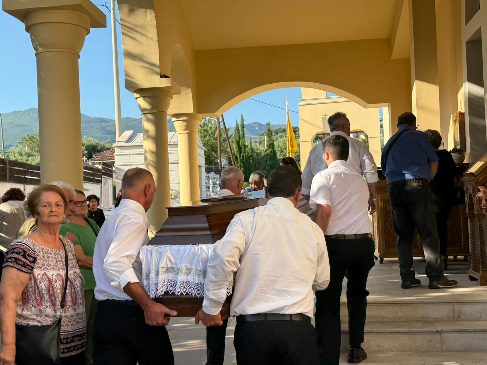Δολοφονία γυναίκας στην Καλαμάτα: Το ύστατο «αντίο» στην 39χρονη Βασιλική 15 Καλαμάτα
