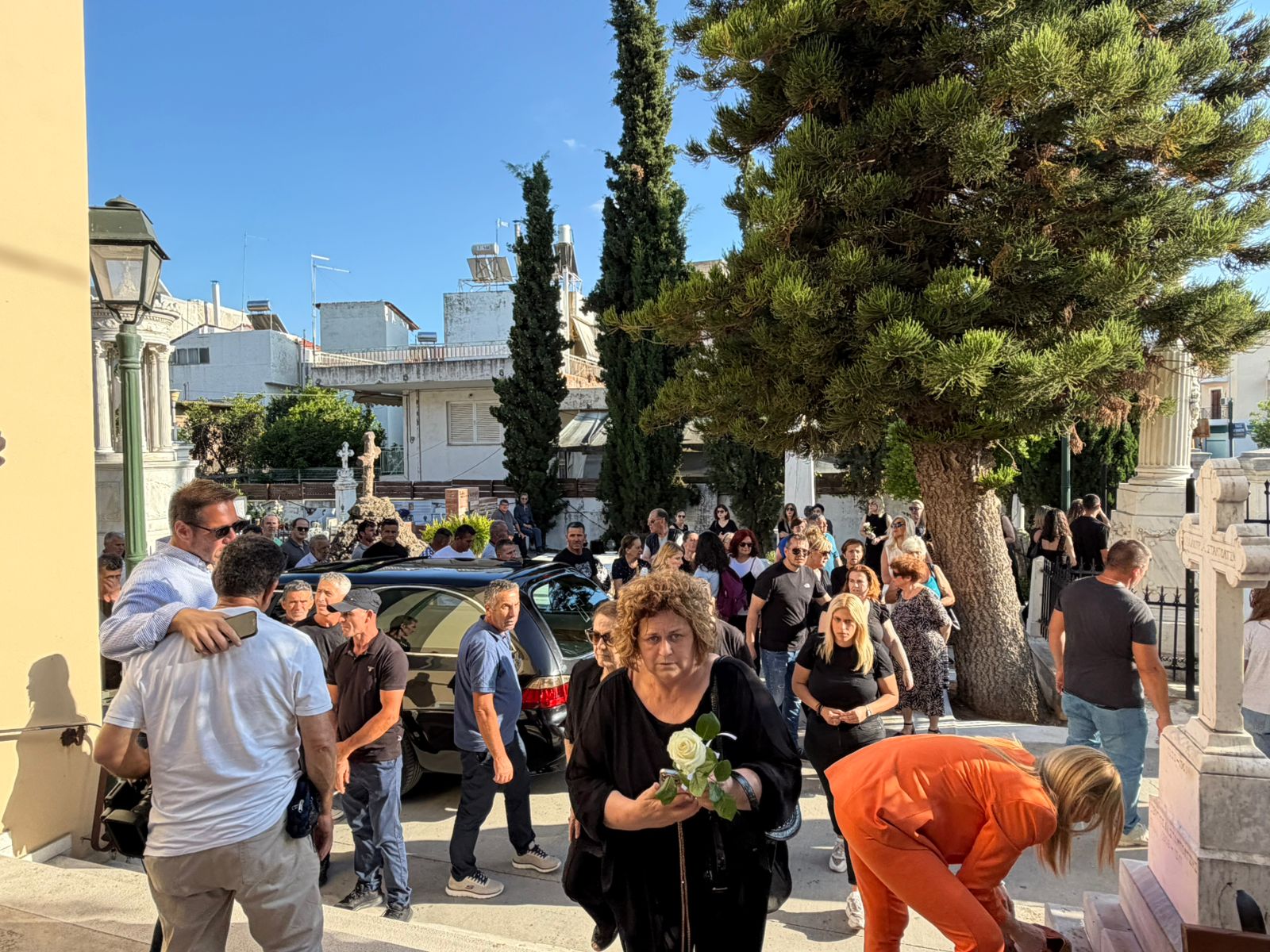 Δολοφονία γυναίκας στην Καλαμάτα: Το ύστατο «αντίο» στην 39χρονη Βασιλική 17 Καλαμάτα