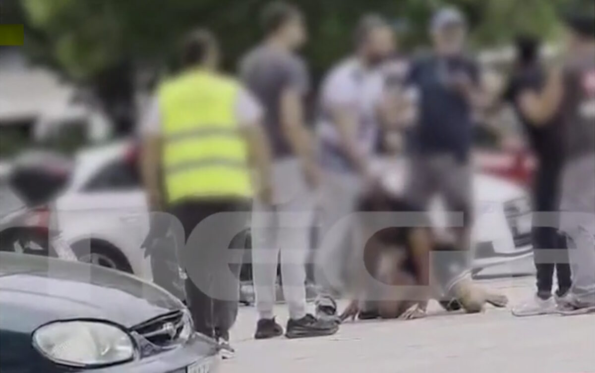 Επίθεση με ρόπαλο στην Καλλιθέα: Ποινική δίωξη για τον 55χρονο οδοντίατρο και δύο Αιγύπτιους