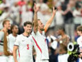 Μουντιάλ 2026: Οι Άγγλοι οπαδοί τραγούδησαν το «Wonderwall» των Oasis στις κερκίδες μετά τη νίκη των «λιονταριών»