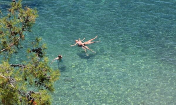 Καιρός: Ο υδράργυρος στους 39 βαθμούς Κελσίου καθώς φτάνει ο καύσωνας της Ευρώπης χωρίς ακραίες θερμοκρασίες – Η πρόγνωση των επόμενων ημερών