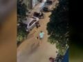 Κολωνός: Οδηγοί μηχανής πιάστηκαν στα χέρια σε σιδηροδρομική διάβαση για την προτεραιότητα – Βίντεο από τον καυγά τους