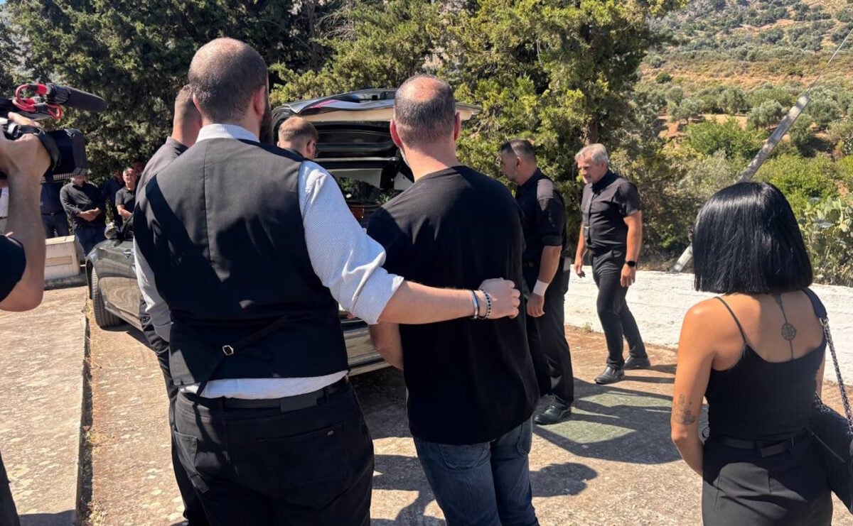 Σταυρούλα Λεβεντάκη: Κηδεία στο Βαρύπετρο Χανίων – Δικαιοσύνη ζητούν οι συγγενείς