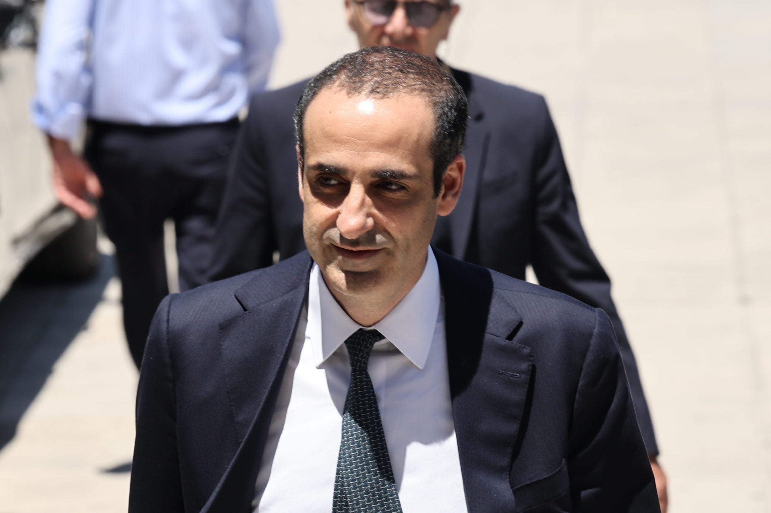 Νίκος Ταγαράς: Με συγκίνηση το ύστατο «αντίο» – Ο Μητσοτάκης στην κηδεία στην Κόρινθο – ΦΩΤΟ