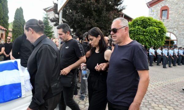 Γυναικοκτονία στη Δράμα: Η αδελφή της 45χρονης λέει «Η σιωπή σκοτώνει και η κακοποίηση δεν είναι ιδιωτική υπόθεση»