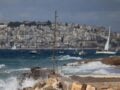 Καιρός: Ισχυρά μελτέμια έως 8 μποφόρ και ζέστη με 36 βαθμούς Κελσίου – Ξεπέρασαν τα 100 χλμ/ώρα οι άνεμοι στην Κάρυστο
