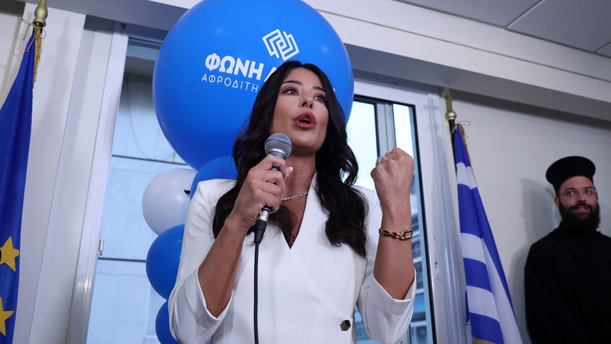 Λατινοπούλου για Παϊτέρη: Δεν υπάρχει καμία αντιπαράθεση, υπάρχει ευθεία επίθεση – προσβολή για την οποία έχω ήδη κινηθεί νομικά 1 Λατινοπούλου για Παϊτέρη: Δεν υπάρχει καμία αντιπαράθεση, υπάρχει ευθεία επίθεση – προσβολή για την οποία έχω ήδη κινηθεί νομικά