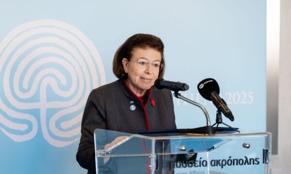Λίνα Μενδώνη: Ο Παρθενώνας μάς αποκαλύπτει πλέον τη γεωμετρική του τελειότητα – ΒΙΝΤΕΟ