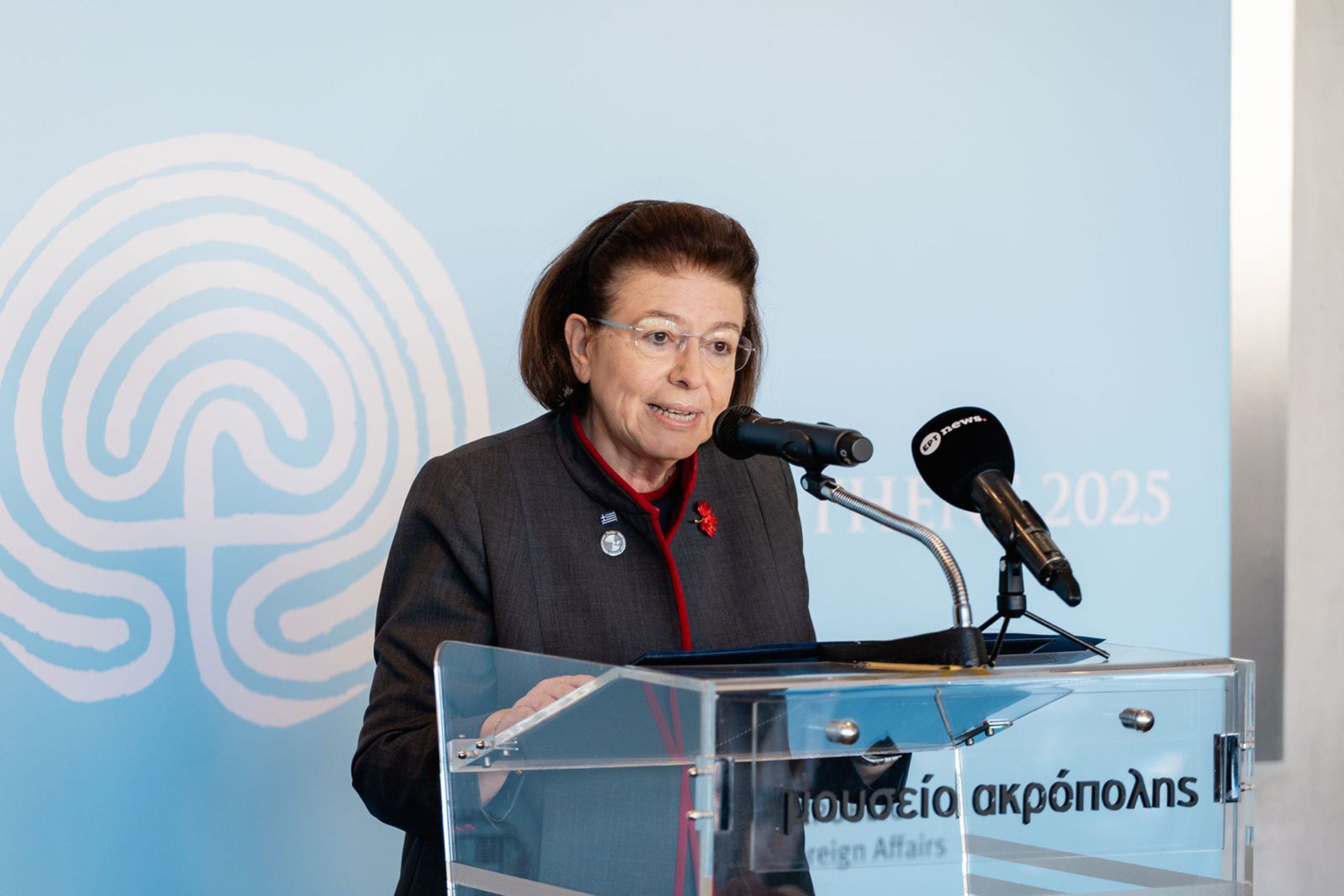 Λίνα Μενδώνη: Ο Παρθενώνας μάς αποκαλύπτει πλέον τη γεωμετρική του τελειότητα – ΒΙΝΤΕΟ