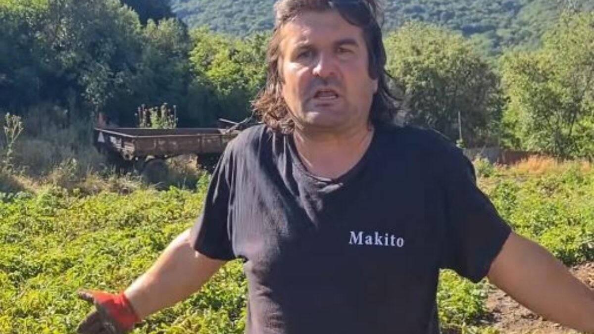 Κοζάνη: Πέθανε σε ηλικία 48 ετών ο γνωστός «Makito» του TikTok 1 Κοζάνη: Πέθανε σε ηλικία 48 ετών ο γνωστός «Makito» του TikTok