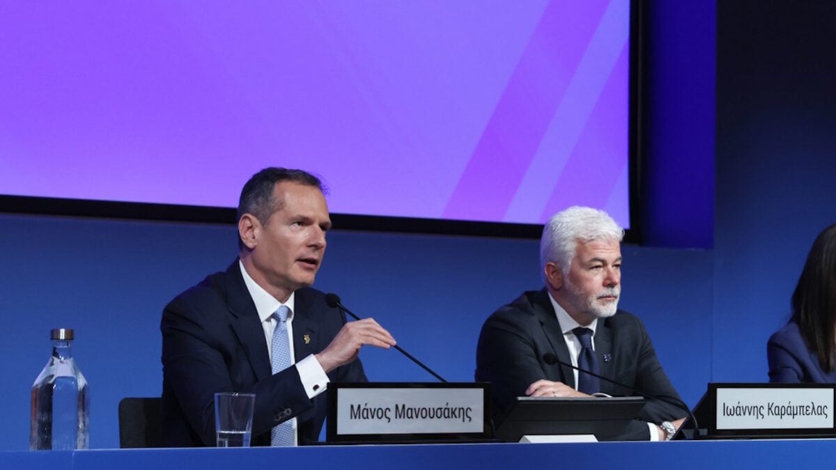 ΑΔΜΗΕ επενδύει στη νέα γενιά έργων με ισχυρή ώθηση από την αύξηση μετοχικού κεφαλαίου 1 ΑΔΜΗΕ επενδύει στη νέα γενιά έργων με ισχυρή ώθηση από την αύξηση μετοχικού κεφαλαίου