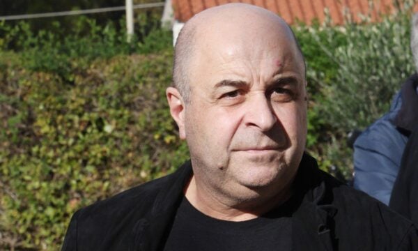 Μάρκος Σεφερλής για τη σύντροφο του γιου του: «Μου μιλάει στον πληθυντικό και με κάνει να νιώθω…» (Βίντεο)