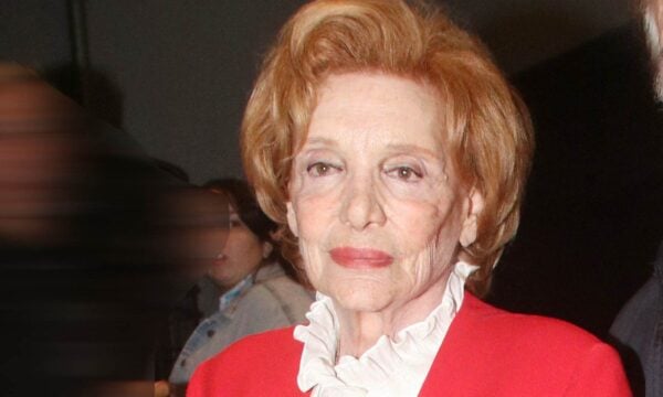 Μάρω Κοντού: Ανησυχία για την υγεία της – Οι προσπάθειες των γιατρών