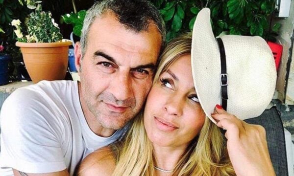 Γωγώ Μαστροκώστα: Η απόφαση που πήρε ο Τραϊανός Δέλλας 23 ημέρες μετά την κηδεία της – Τι θα συμβεί στο Ευηνοχώρι Μεσολογγίου