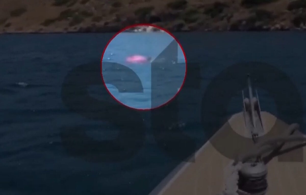 Μέγαρα: Διάσωση ανήλικου αγοριού και της μητέρας του που παρασύρθηκαν με φουσκωτό μέχρι να βγουν στη στεριά