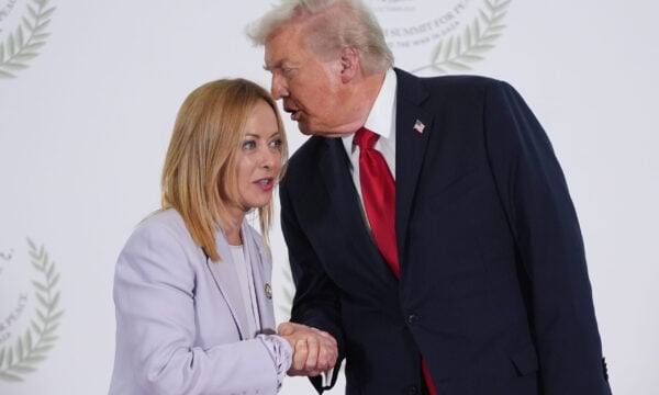 Μελόνι σε Τραμπ: «Καθαρή επινόηση, δεν ξέρω γιατί συμπεριφέρεται έτσι» – Ο Ιταλός ΥΠΕΞ ακύρωσε το ταξίδι του στις ΗΠΑ