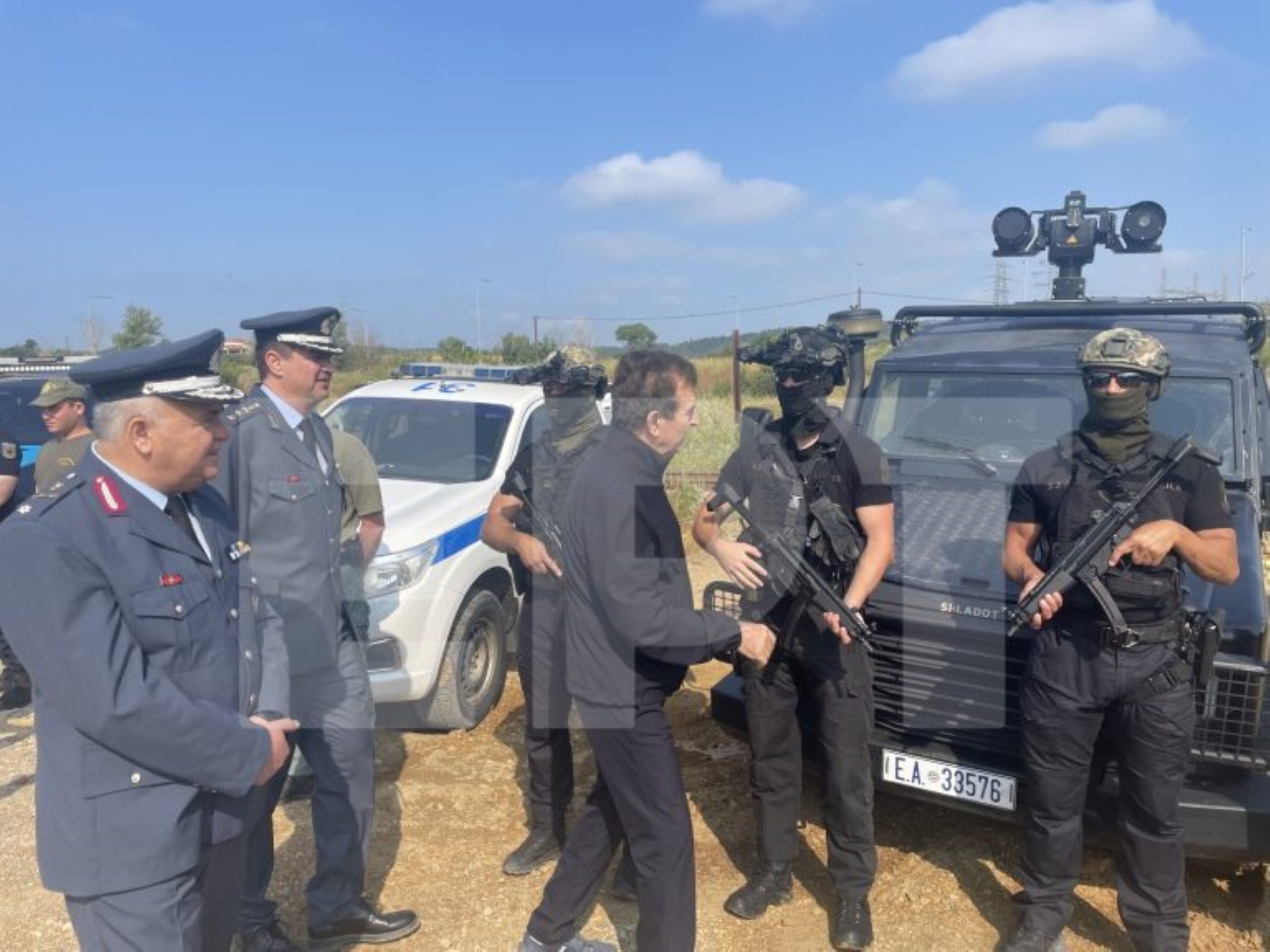 Χρυσοχοΐδης στον Έβρο – Ενδυνάμωση φράχτη και συνοριακών αρχών μετά τις πλημμύρες