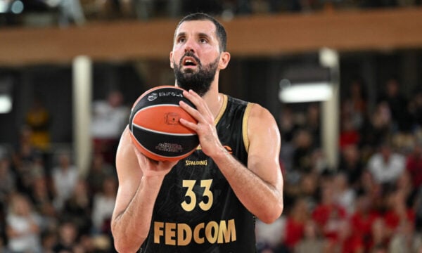 Ερυθρός Αστέρας θέλει διπλή μεταγραφή με Μίροτιτς και Βούτσεβιτς