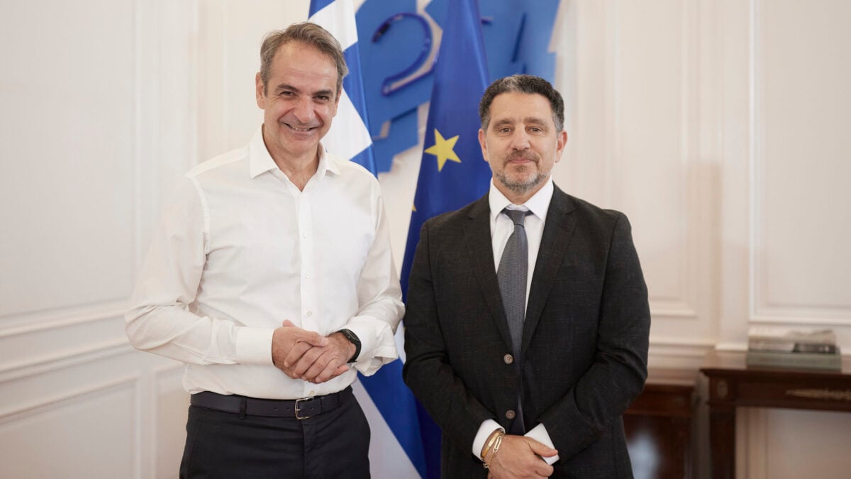 Μητσοτάκης: Τον Ιούλιο διαθέσιμη η νέα Local Zone της Amazon στην Αθήνα – Στο τραπέζι νέες επενδύσεις και η ενσωμάτωση των ελληνικών σε Kindle και Alexa 4 Μητσοτάκης: Τον Ιούλιο διαθέσιμη η νέα Local Zone της Amazon στην Αθήνα – Στο τραπέζι νέες επενδύσεις και η ενσωμάτωση των ελληνικών σε Kindle και Alexa
