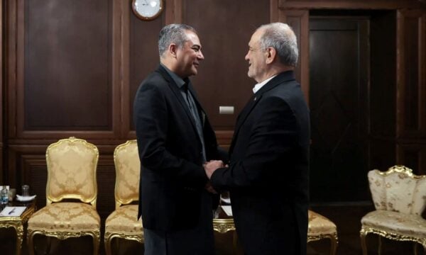 Πακιστάν: Προετοιμάζει το έδαφος για τις συνομιλίες ΗΠΑ-Ιράν στην Ελβετία, στην Τεχεράνη ο υπουργός Εσωτερικών σε ρόλο-κλειδί