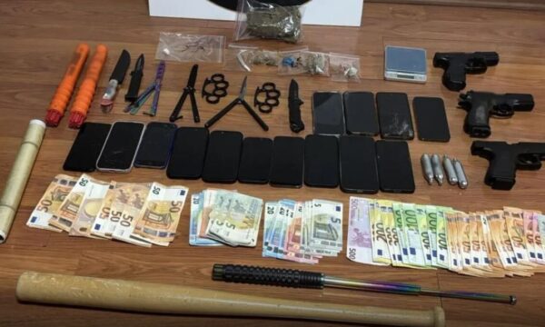 Οι κωδικές ονομασίες των «βαρόνων» ναρκωτικών στα βόρεια προάστια με τους ανήλικους ντίλερ – «Boss», «τραπ» και «κρύσταλλος»