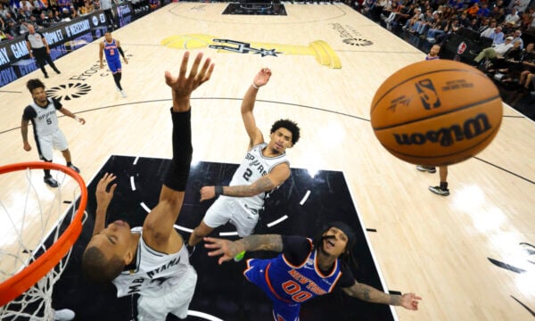Πρωταθλητές NBA οι Νικς μετά από 53 χρόνια, κέρδισαν 94 – 90 τους Σπερς και έκαναν το 4-1