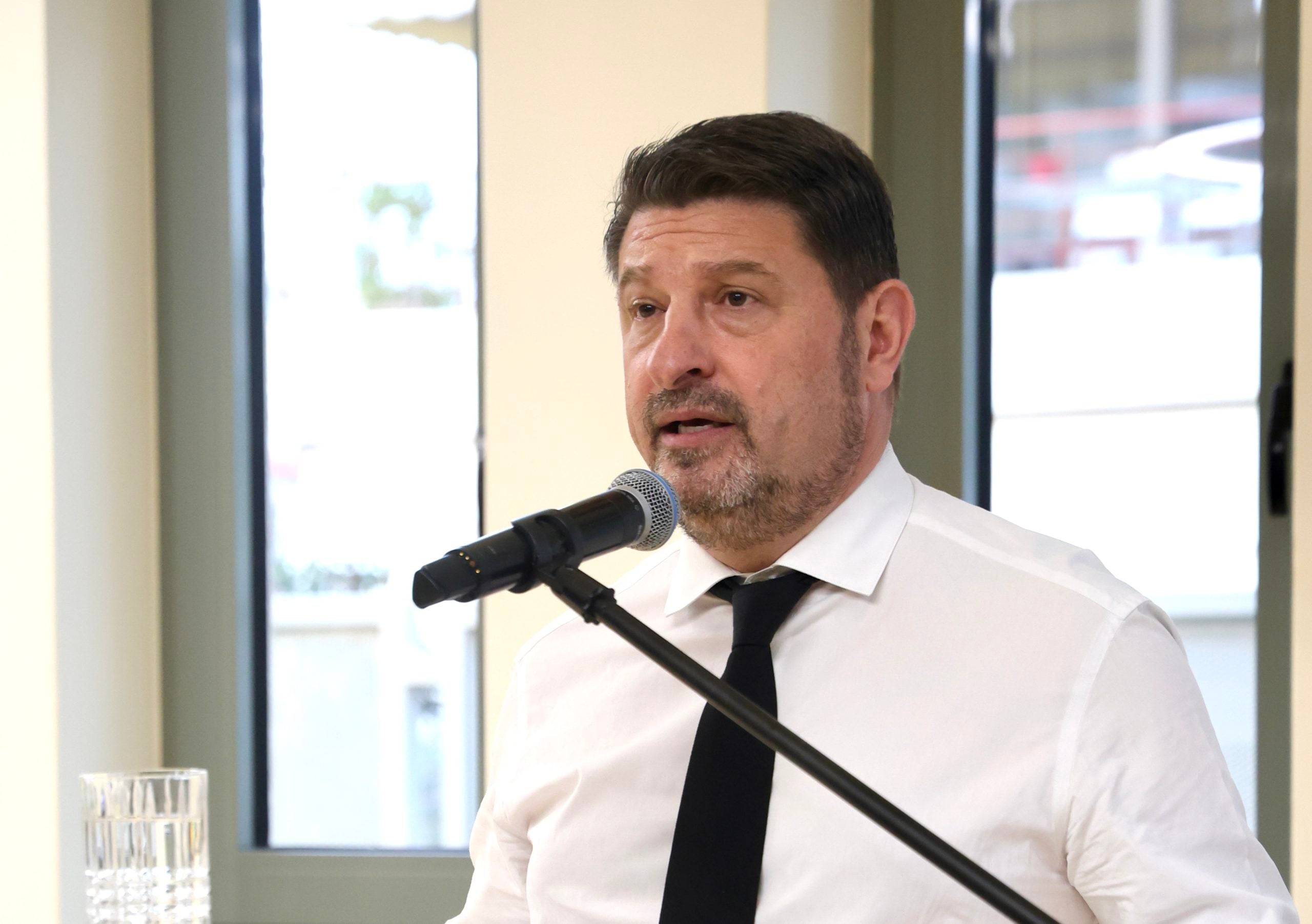 Νίκος Χαρδαλιάς: Οι χθεσινοί βανδαλισμοί συνιστούν αθλιότητα – Κανένας δεν θα μας τρομοκρατήσει – ΒΙΝΤΕΟ