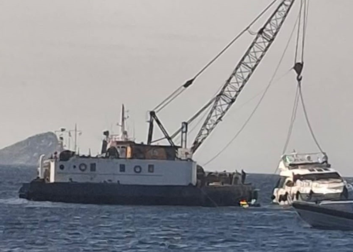 Οινούσσες: Θαλαμηγός προσάραξε στα ανοιχτά – Σώοι οι επιβαίνοντες